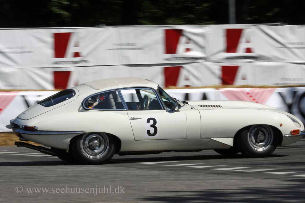 Jaguar E-type 3800cc 1962<br>Charles Cook