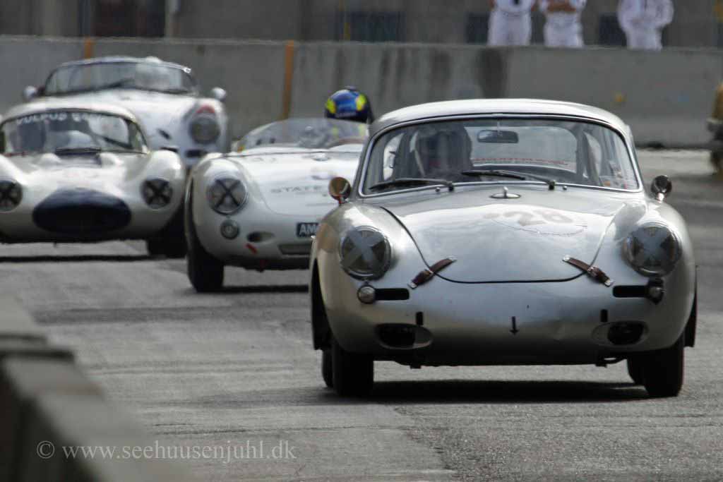 Porsche 356 Carrera 2 1966cc 1963<br>Porsche 550 Spyder RS 1500cc 1955<br>Ginetta G4 997cc 1964<br>Porsche 356 Speedster 1582cc 1958