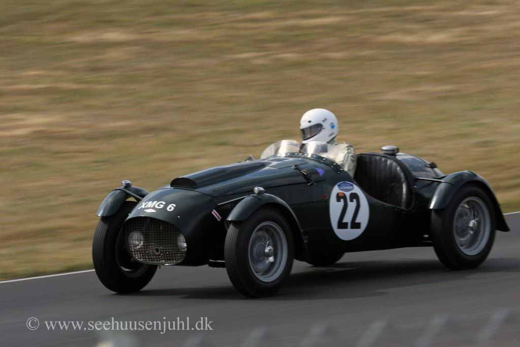 Frazer Nash Le Mans MkII Replica (1952)Bertrand LeseurJean Laurent-Bellue