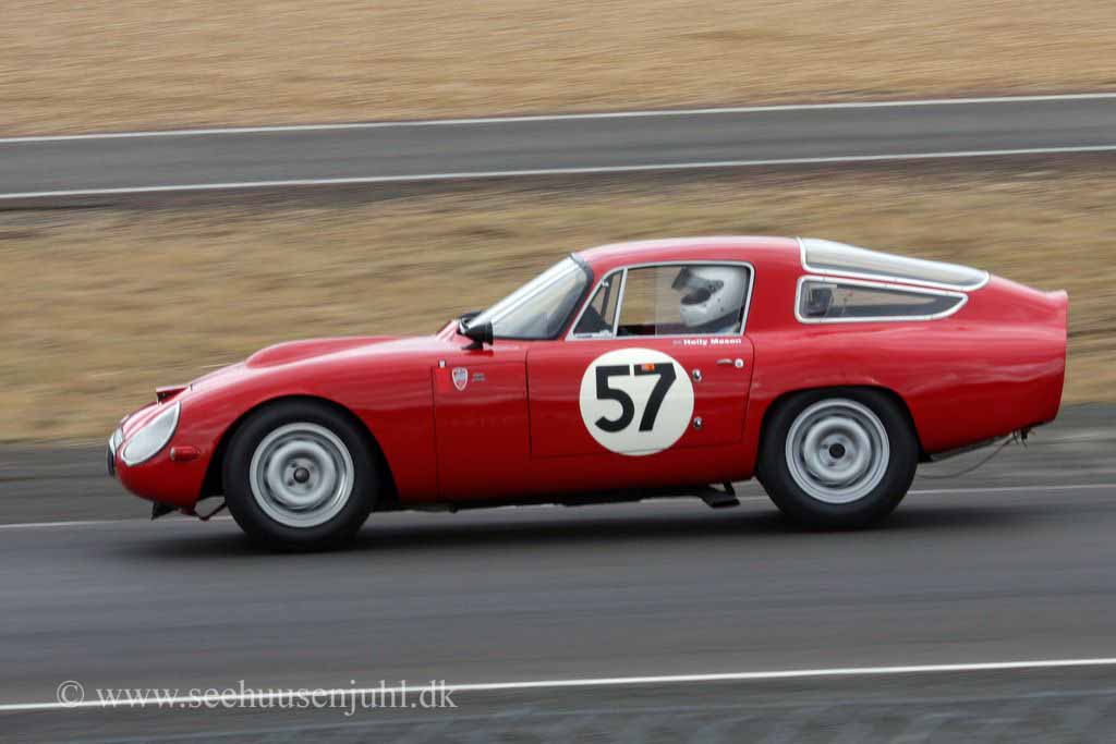 Alfa Romeo TZ1 (1964)Charles Knill-Jones