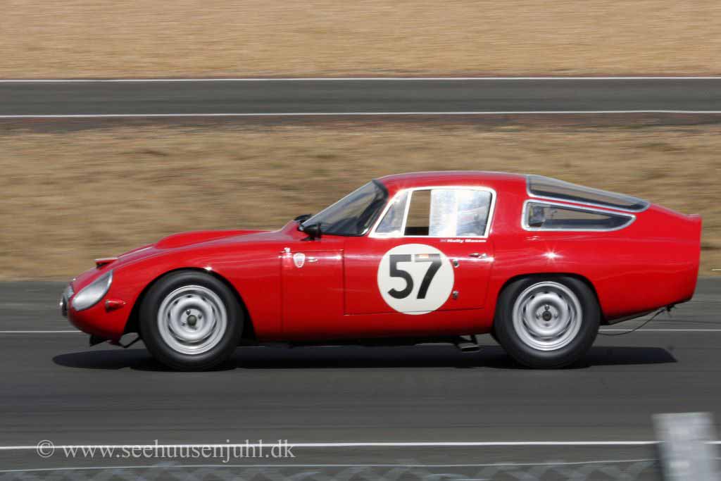 Alfa Romeo TZ1 (1964)Holly Mason