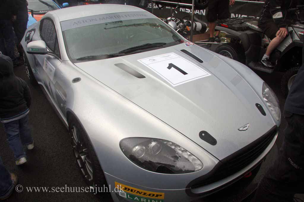 GT4 - Aston Martin Racing - David Richards - Andrew Howard