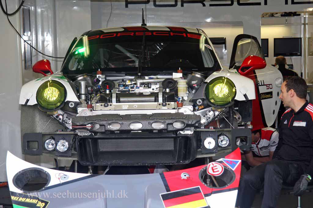 PORSCHE 997 GT3 RSR No.91 Porsche AG - Team Manthey (DEU)