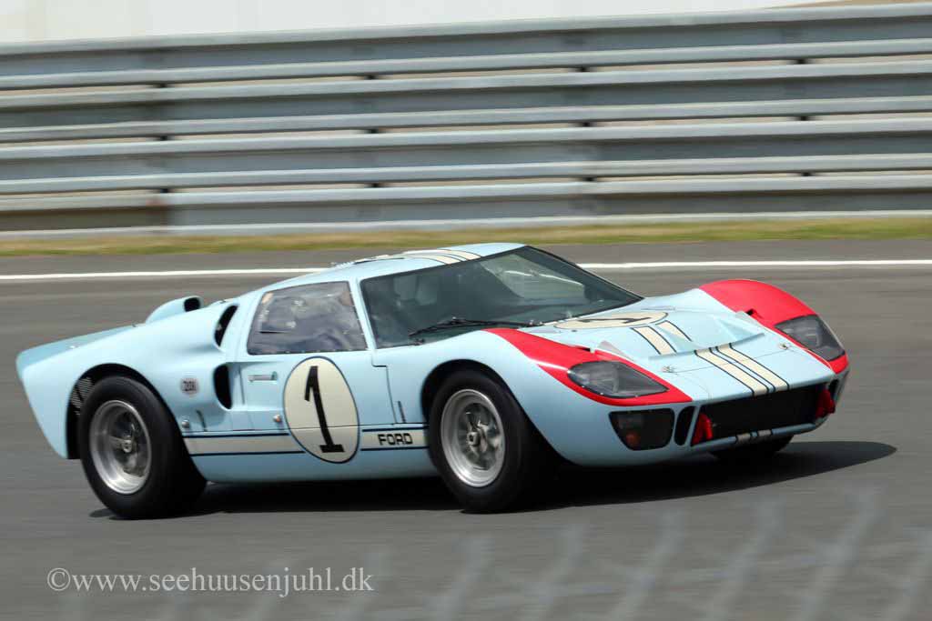 Ford GT 40 2nd 1966Miles / Hulme